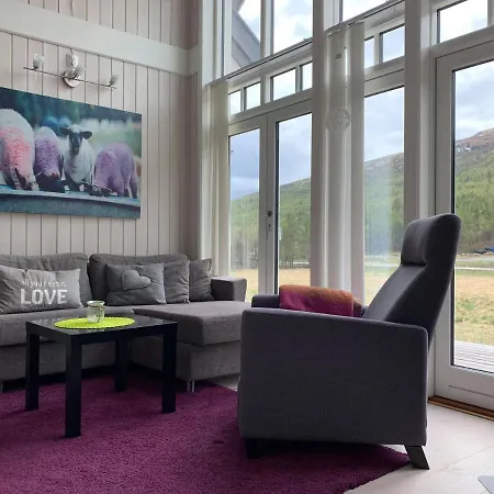 Porten Til Jotunheimen *